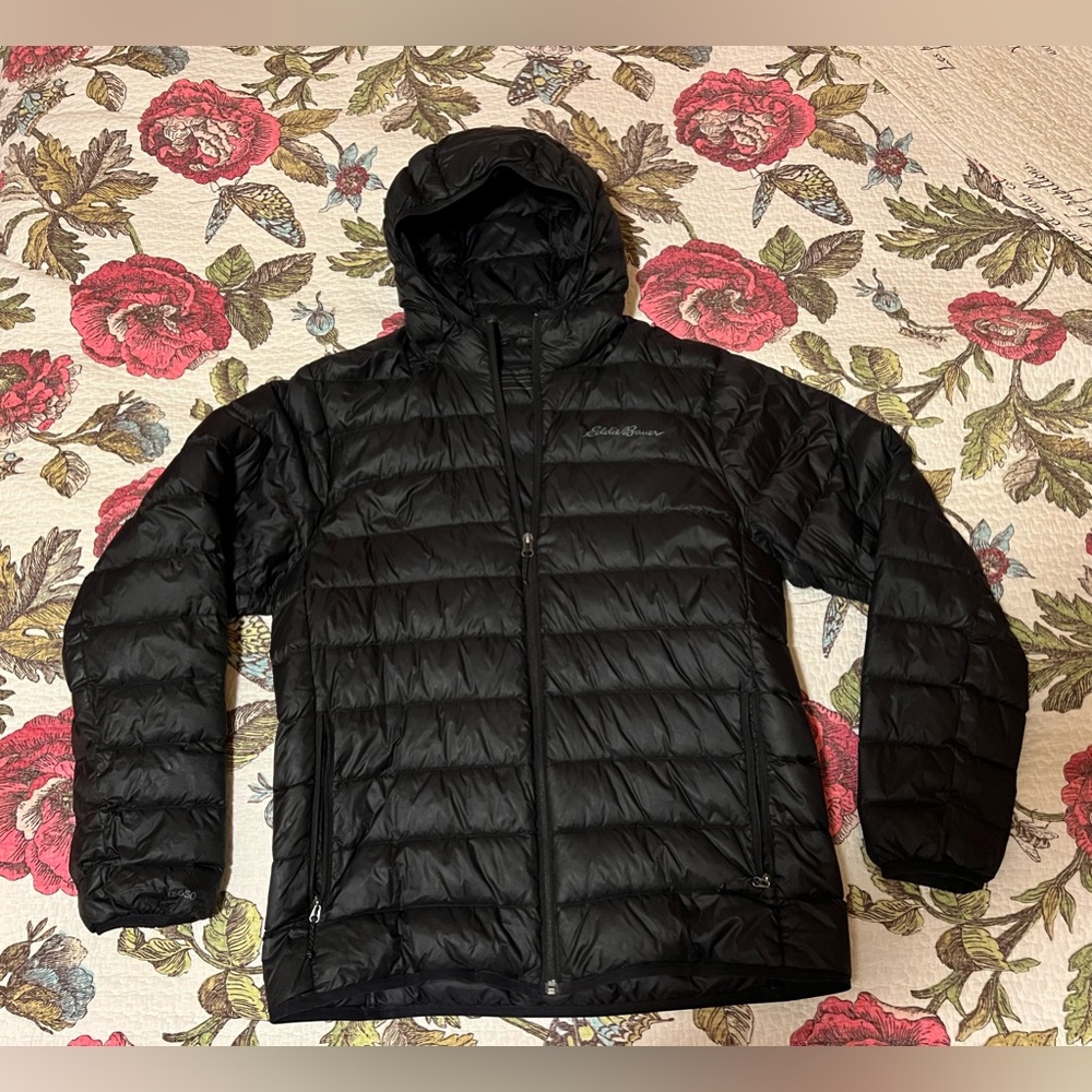 Eddie Bauer Men’s Puff Jacket, size Medium